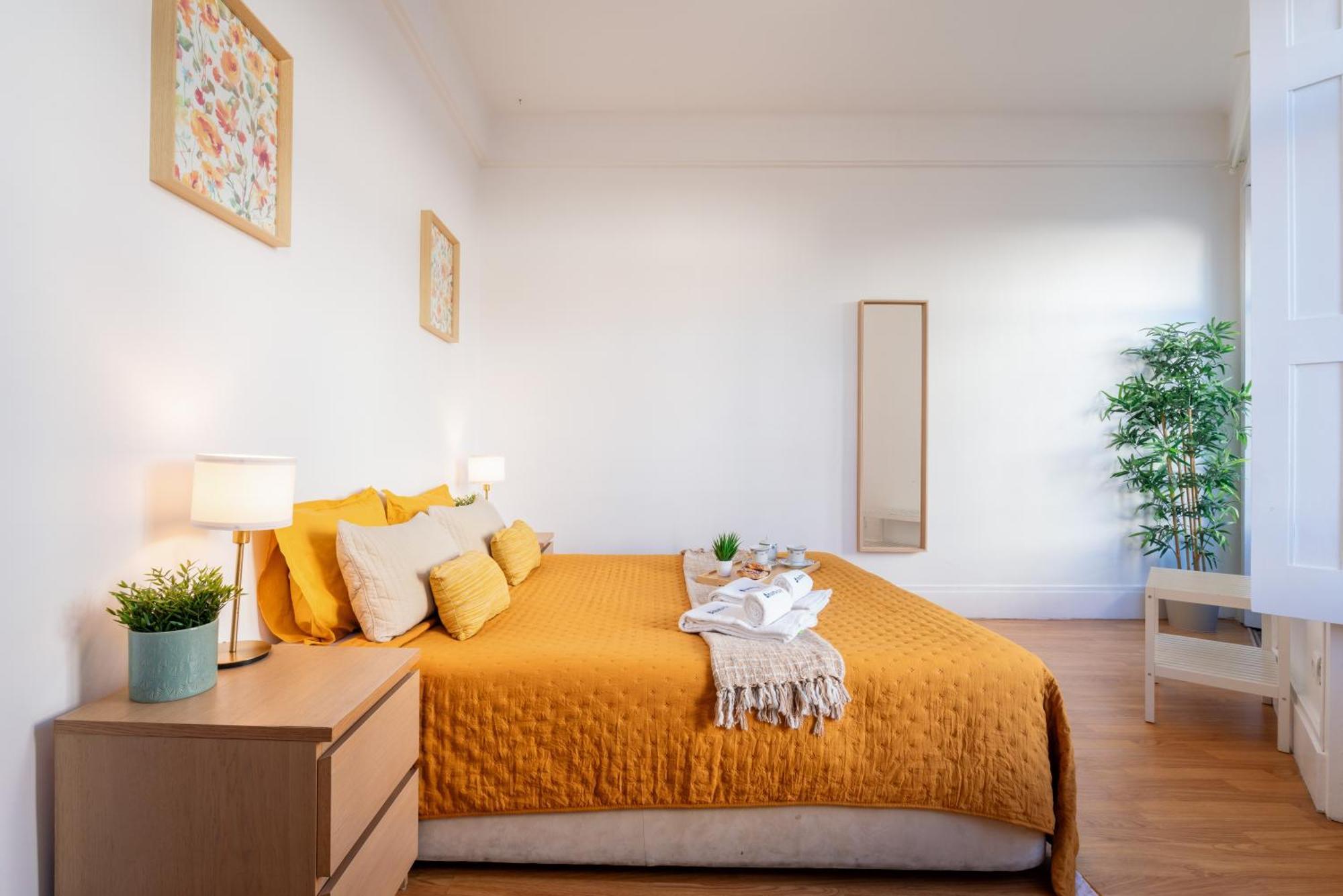 Host Wise - Spacious Comfortable Apartment - Balcony Porto Exterior photo