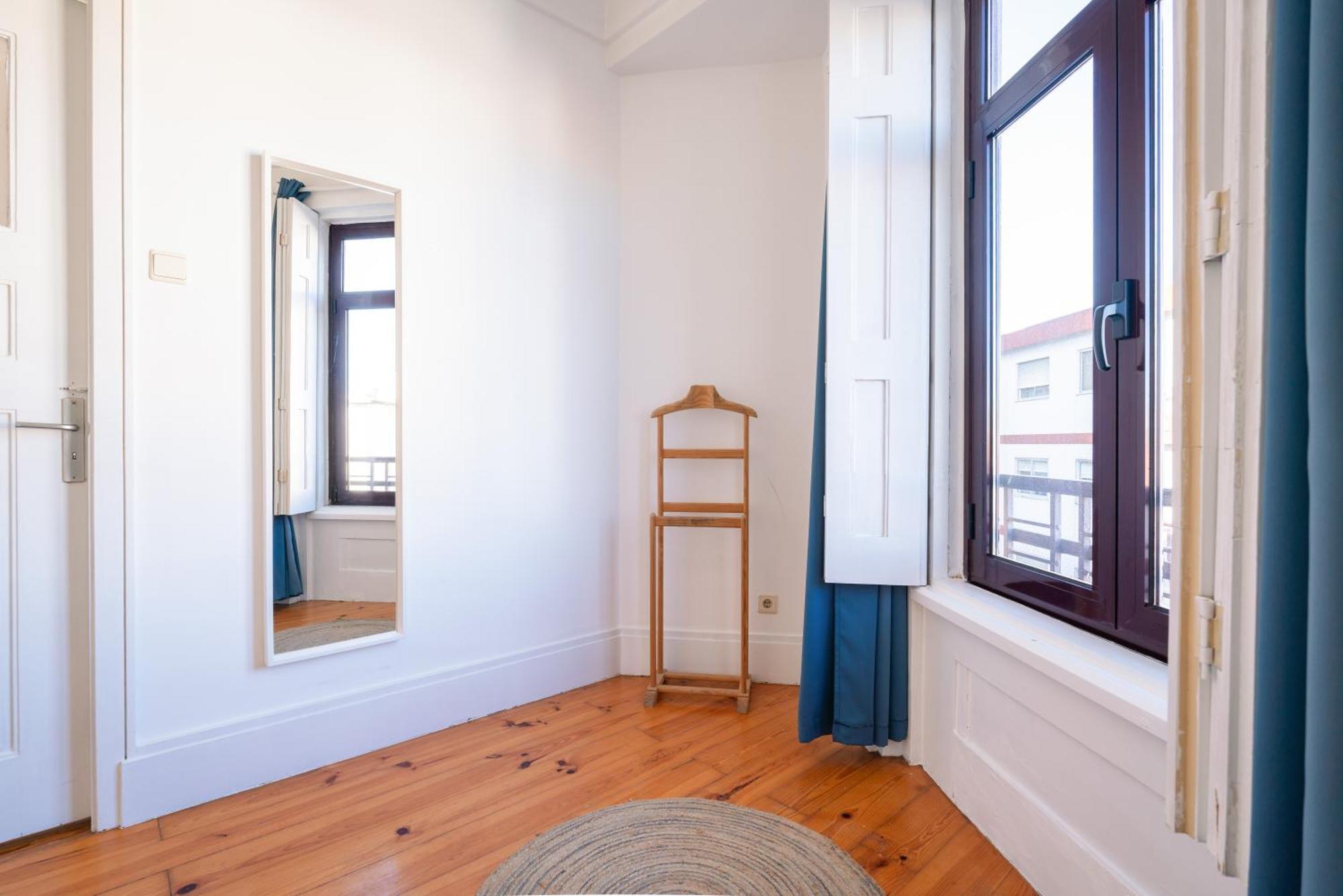 Host Wise - Spacious Comfortable Apartment - Balcony Porto Exterior photo